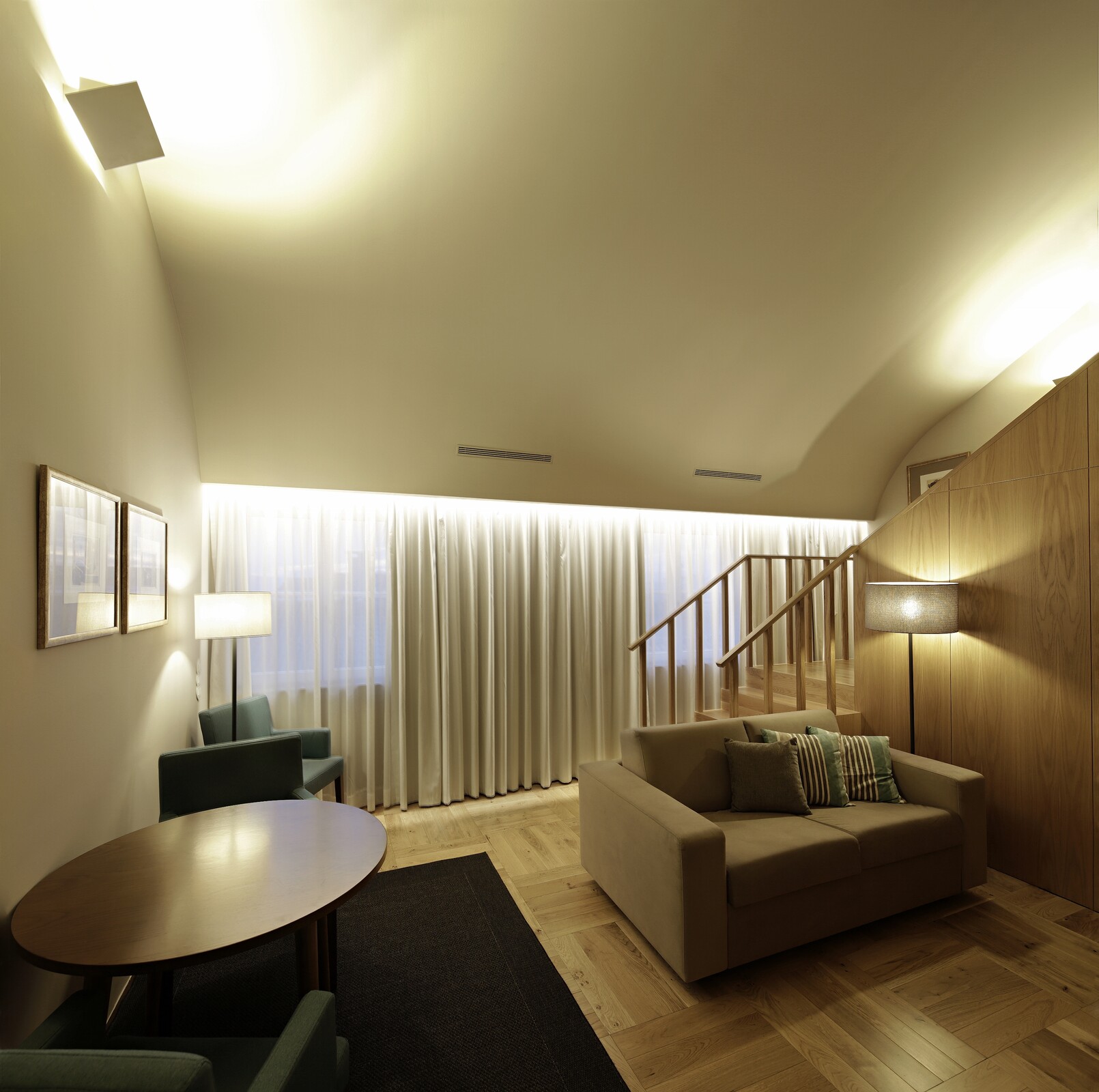 untitled_panorama6__3000x2982_