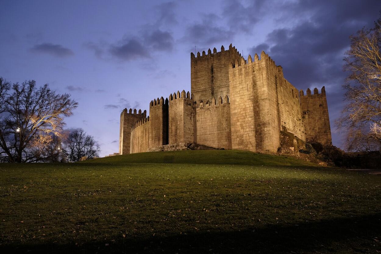 CASTELO NOITE