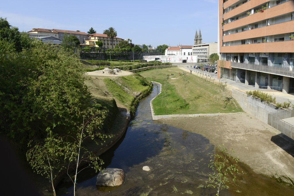 hortas_7575_1_1024_2500